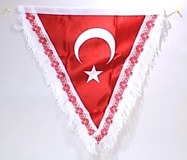 Bayrak Üçgen Flama